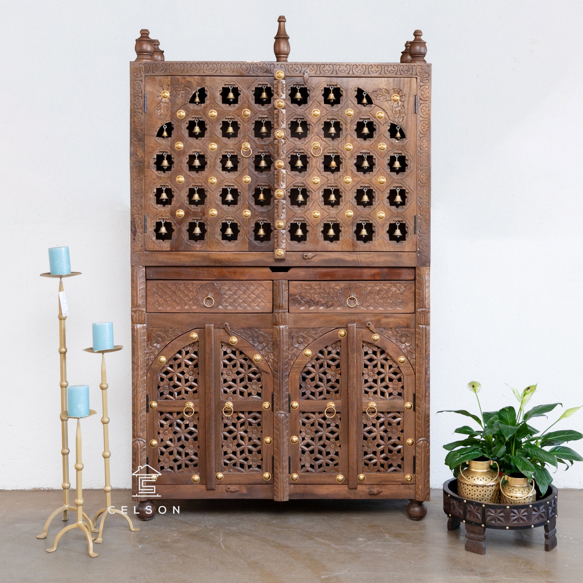 Hari Carved Altar