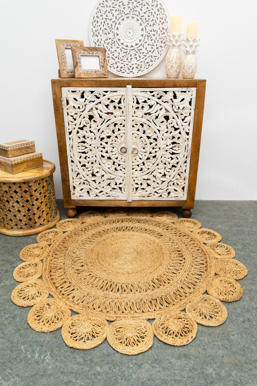 Rota Handmade Natural Fiber Jute Rug