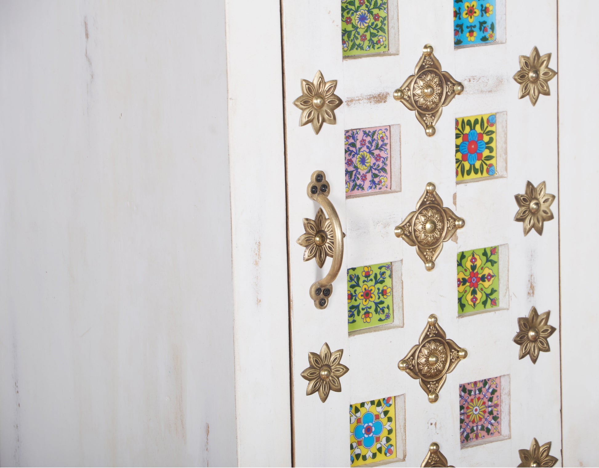 Abby Hand Carved Almirah