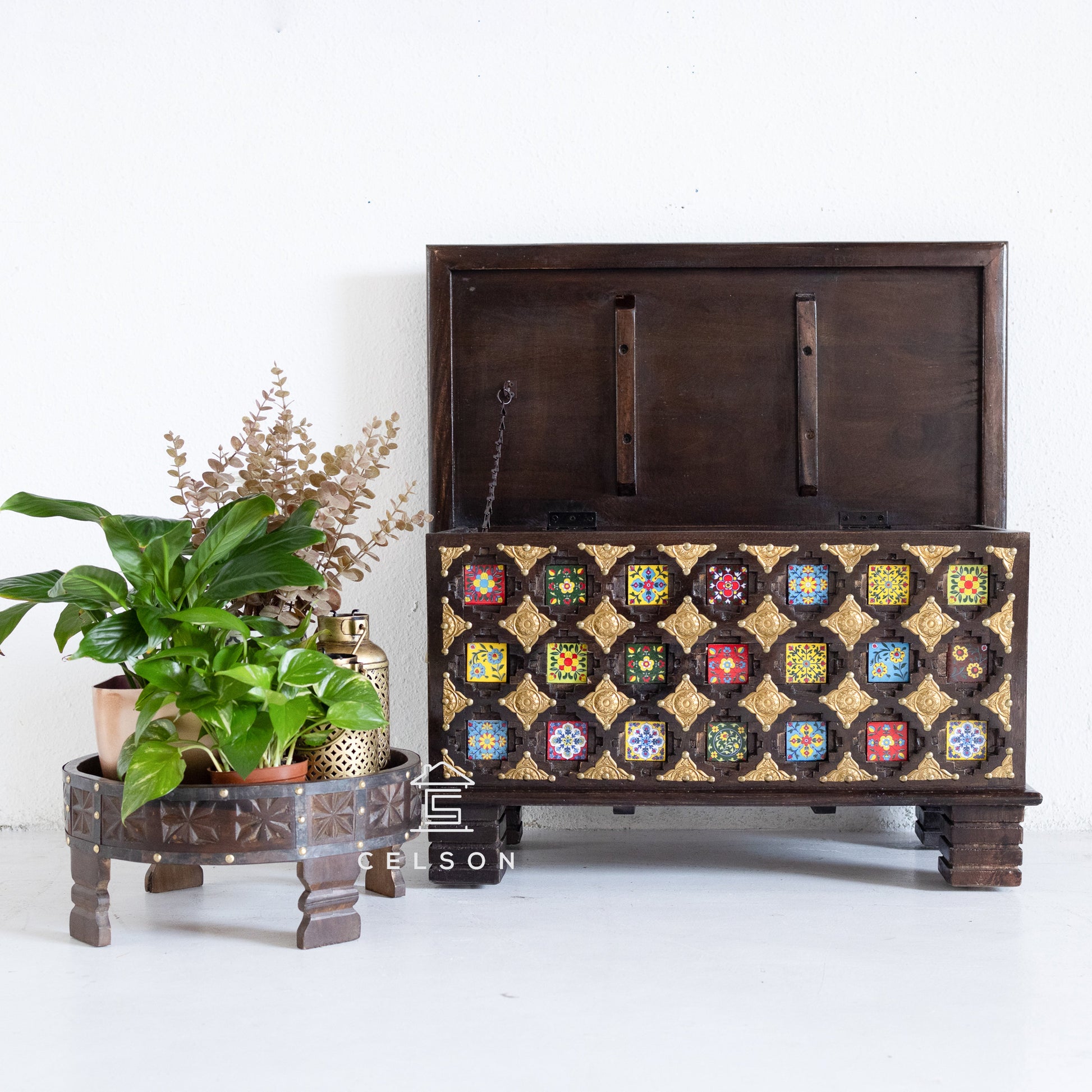 Yuvi Brass & Tile Heritage Trunk