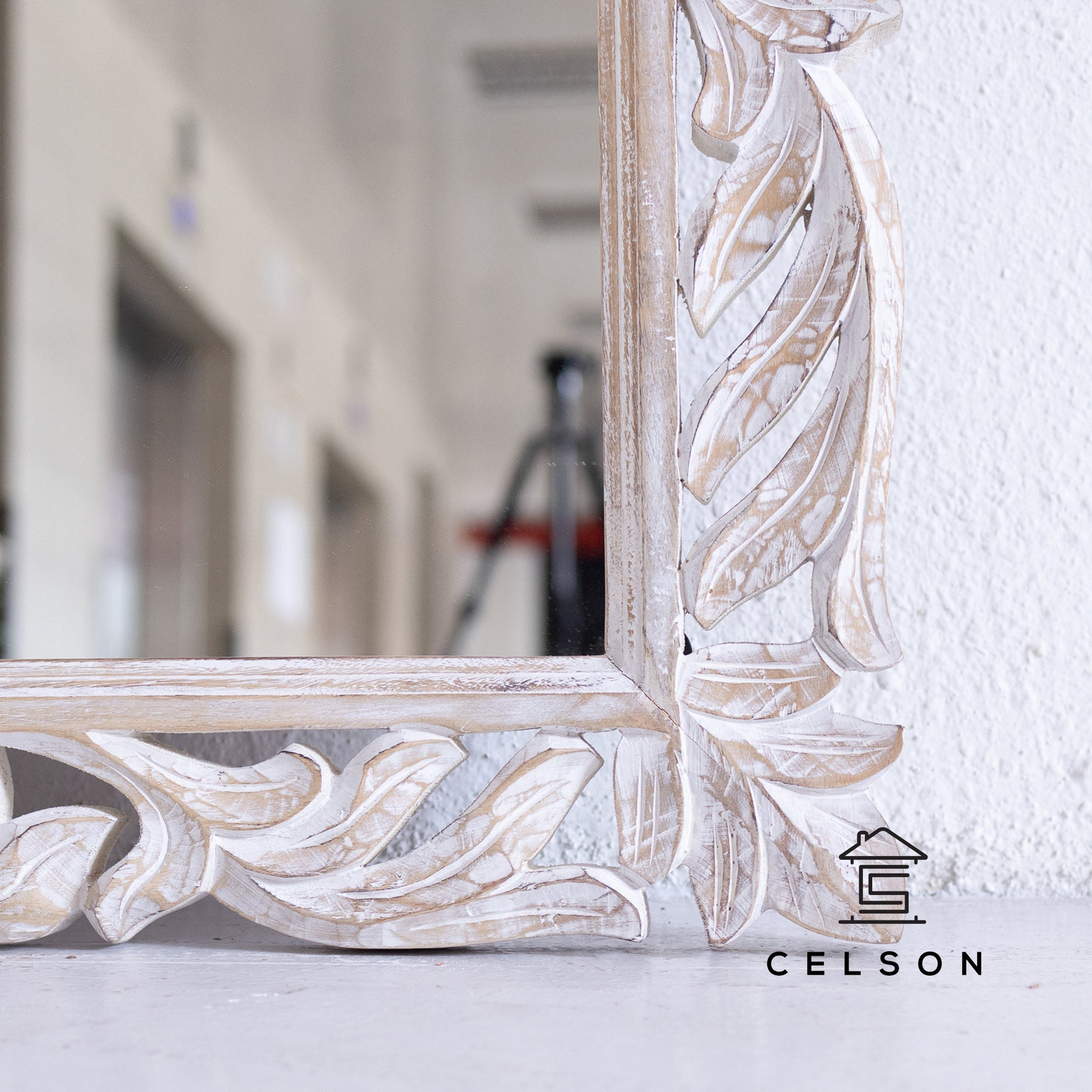 Kiyana Carved Distrssed Mirror