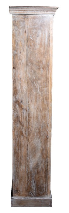 Hlynur Carved Bookshelf