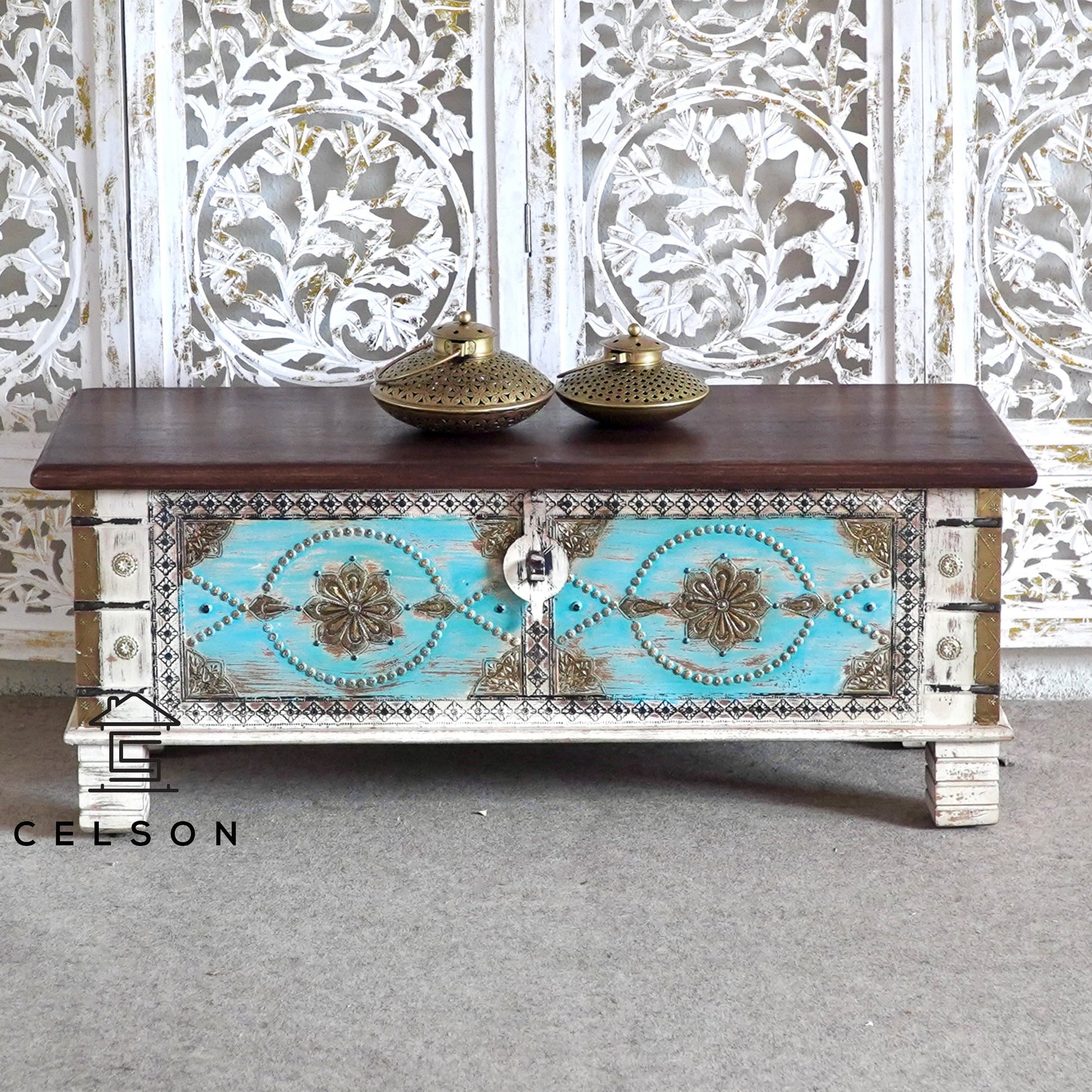 Samma Vintage Style Brass Fitted Wooden Trunk