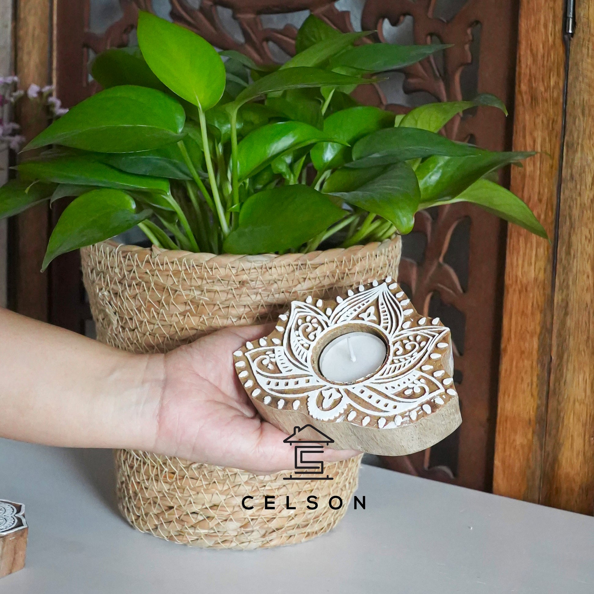 Elorra Hand Carved Wooden T Light Holder