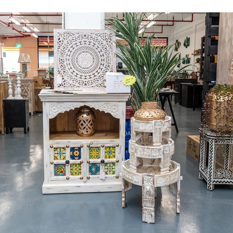 Savannah Carved Open Cabinet