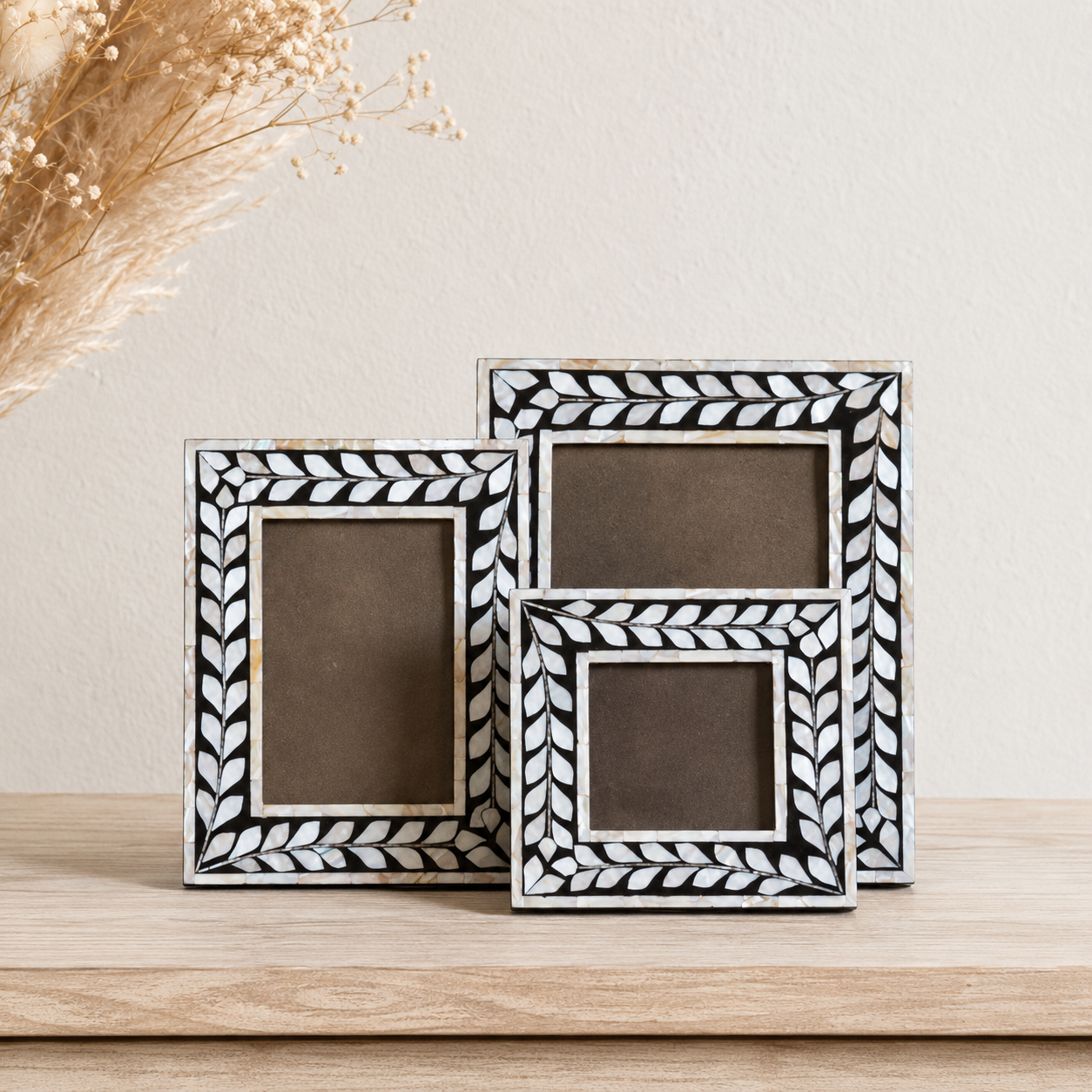 Simmone Mother of Pearl Inlay Photo Frame