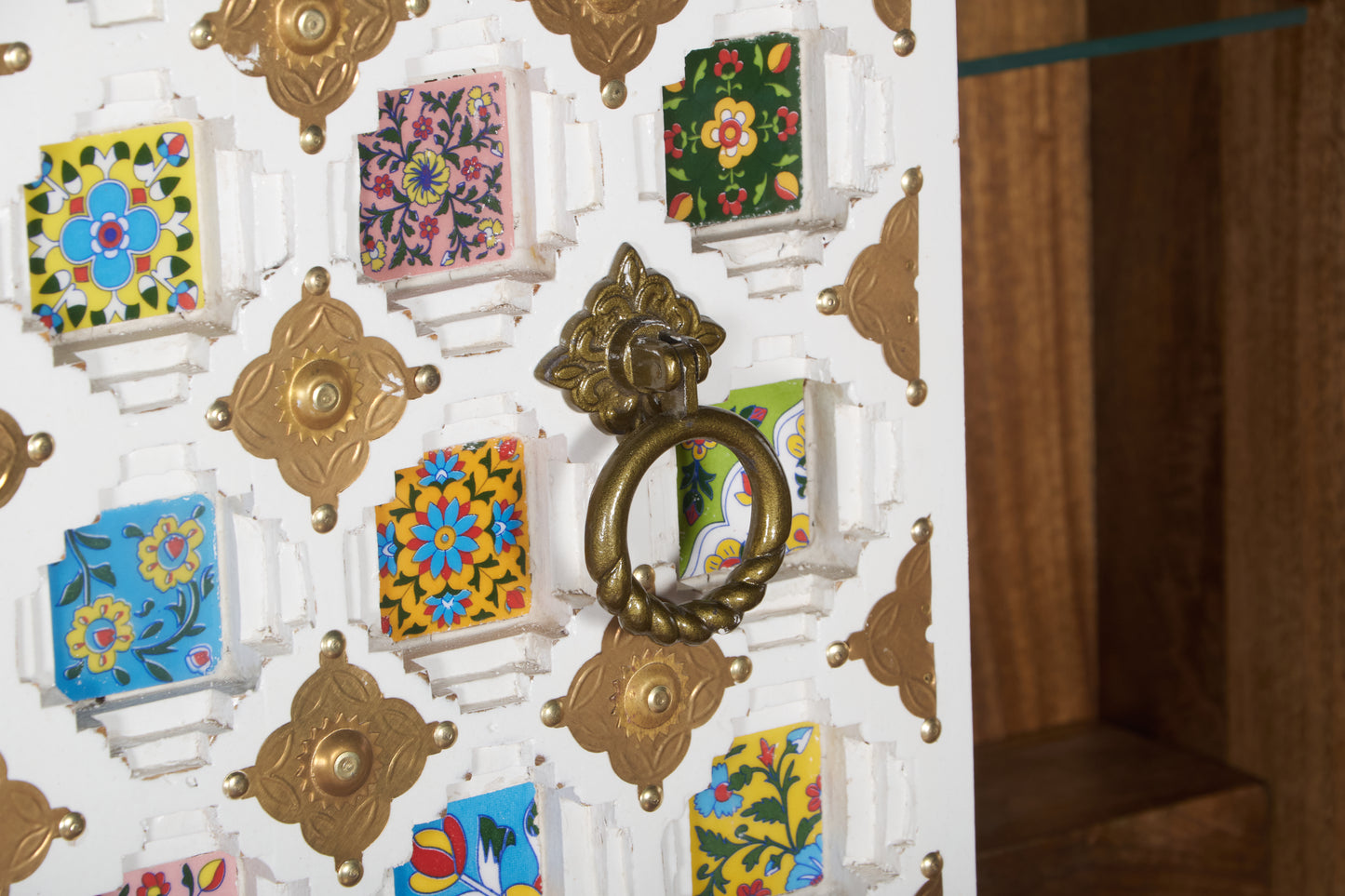 Aura Hand carved Altar