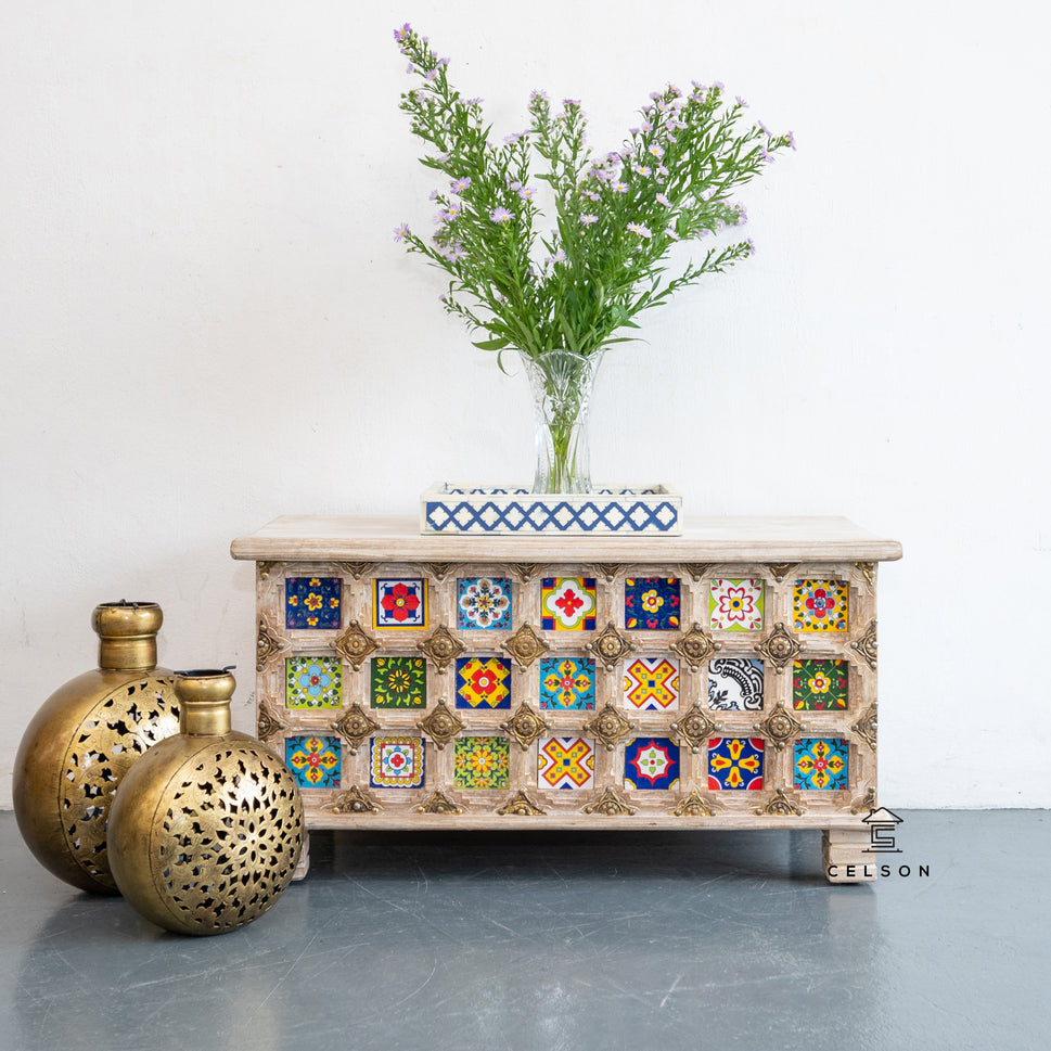 Robin Carved Tile Trunk_Storage Trunk