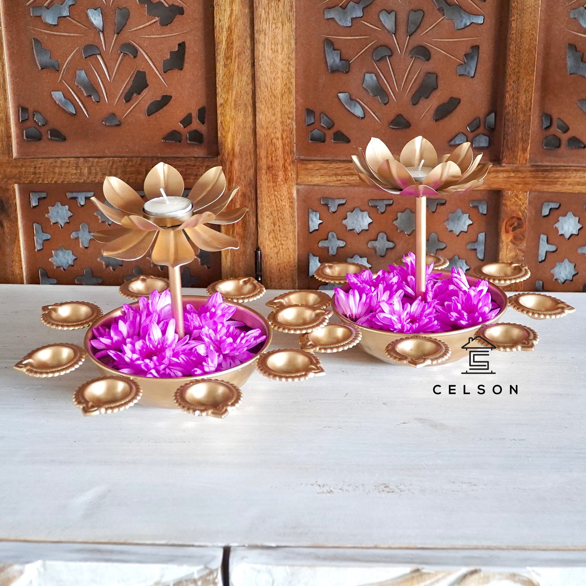 Lotus Urli