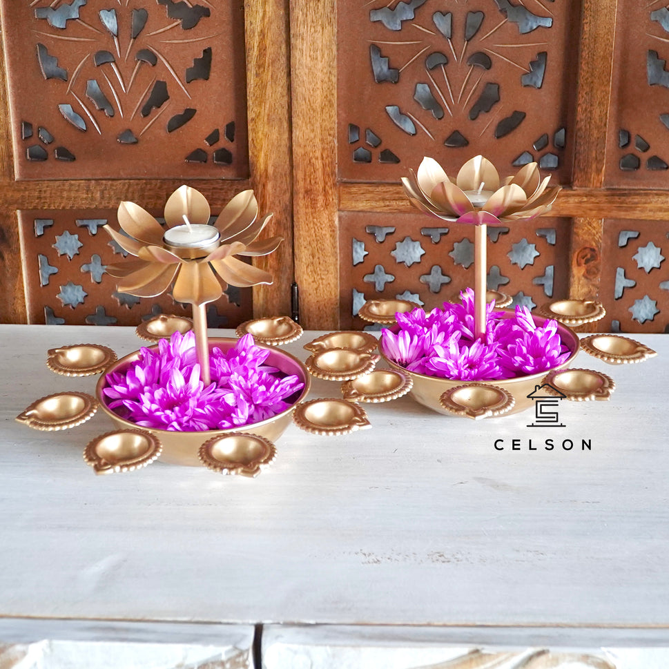 Lotus Urli