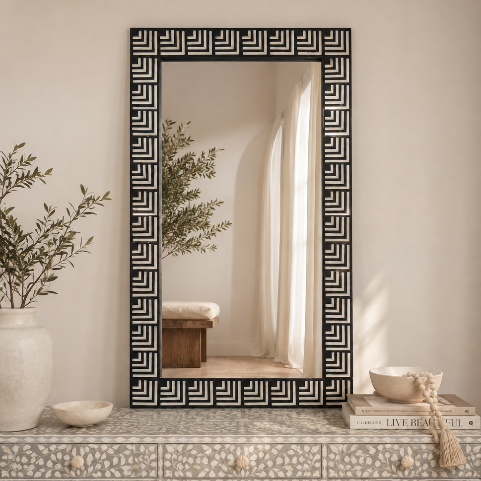 Kusum Bone Inlay mirror