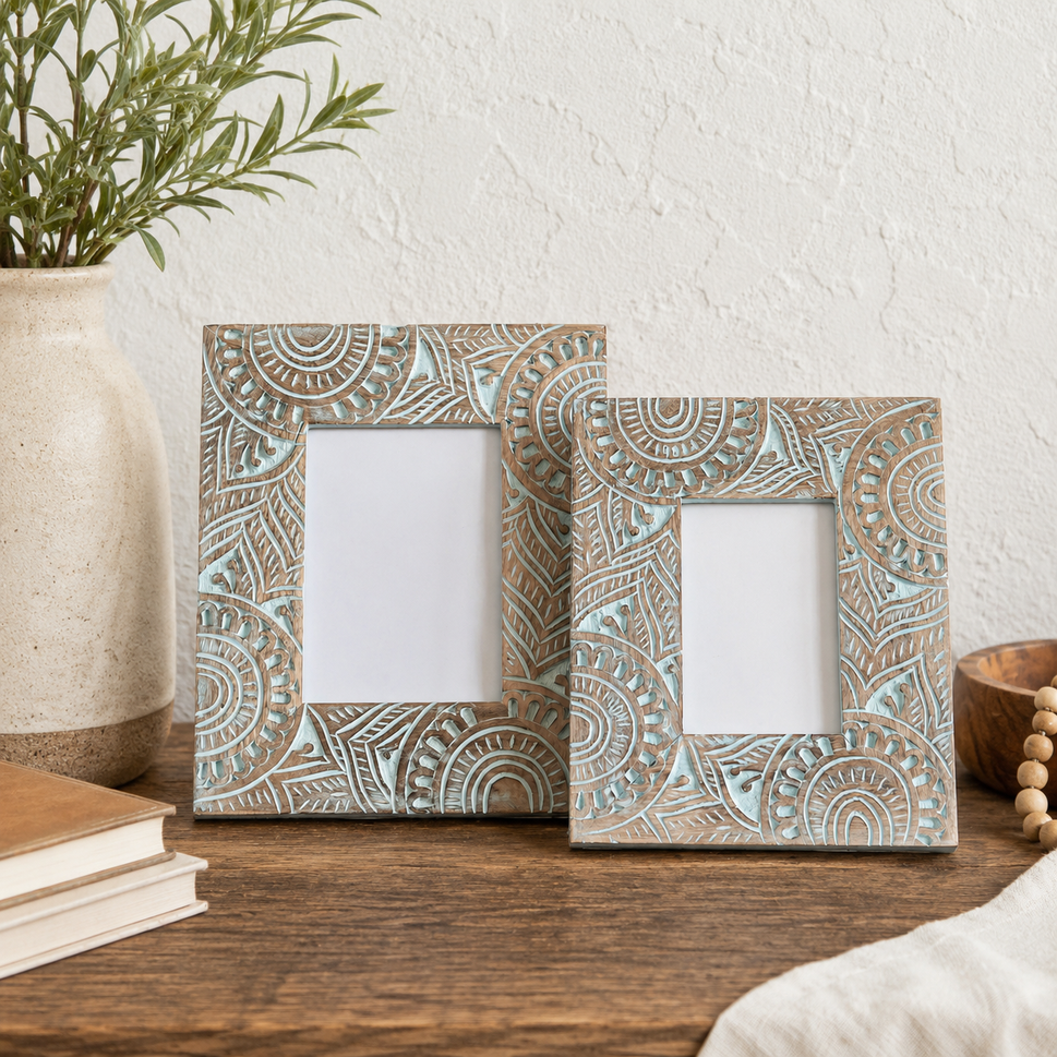 Wheel Hand Carved Photo Frame