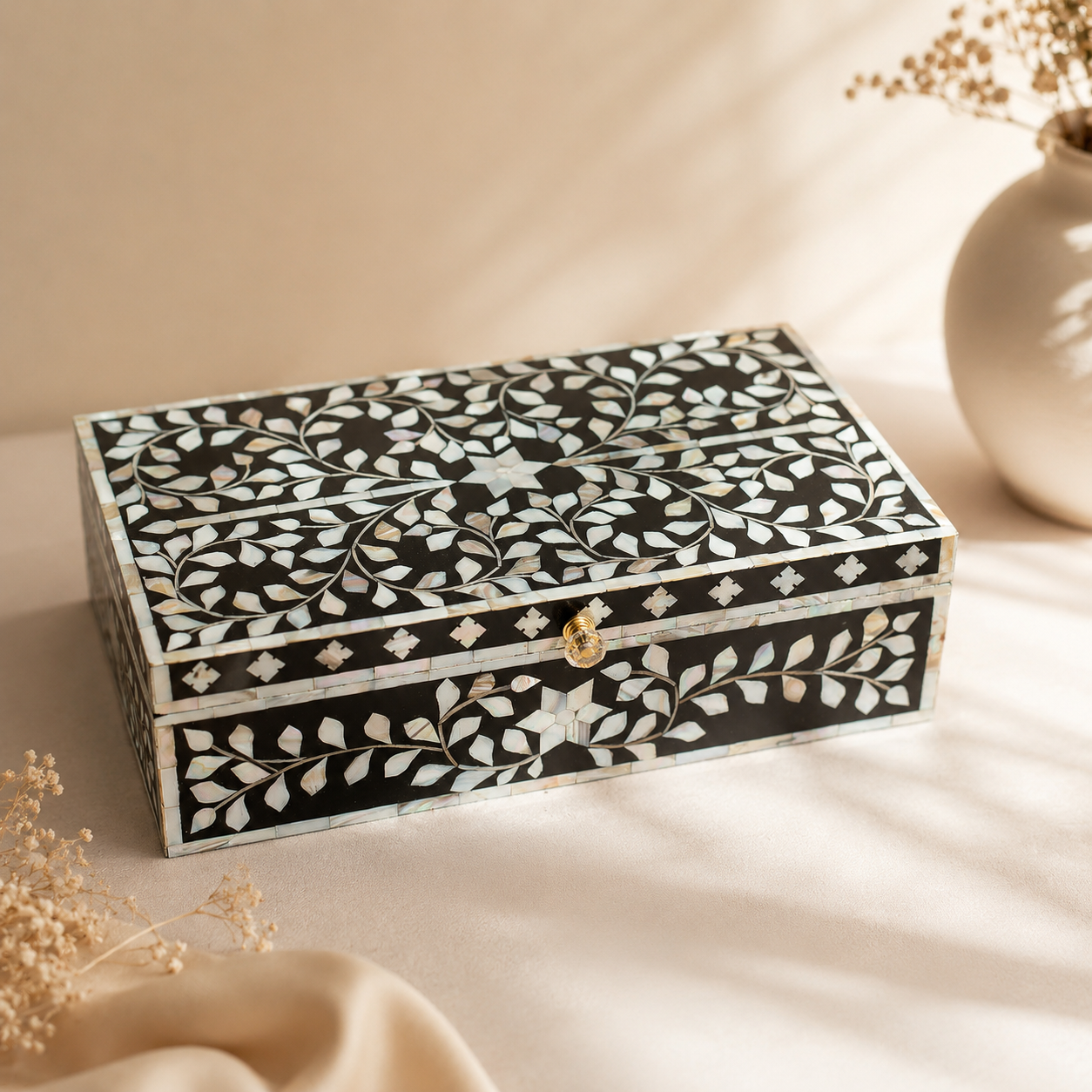Ray Mother Of Pearl Box