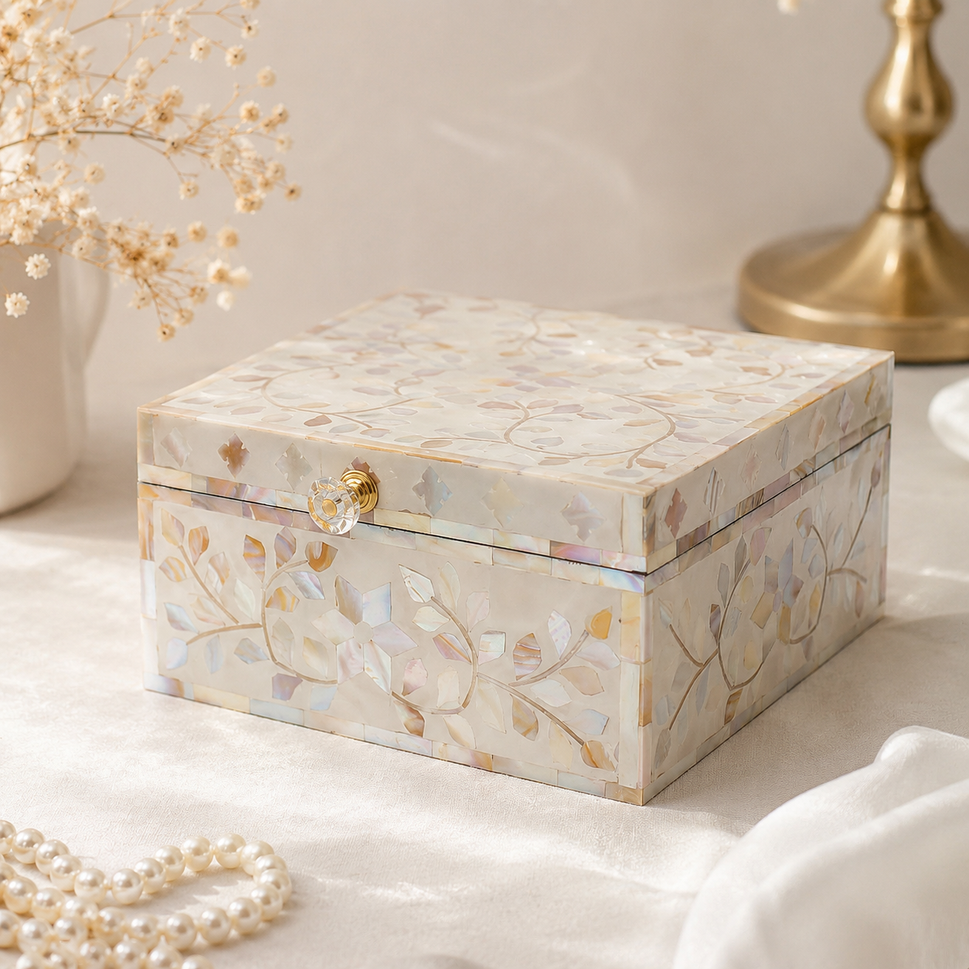 Noah Mother Of Pearl Box